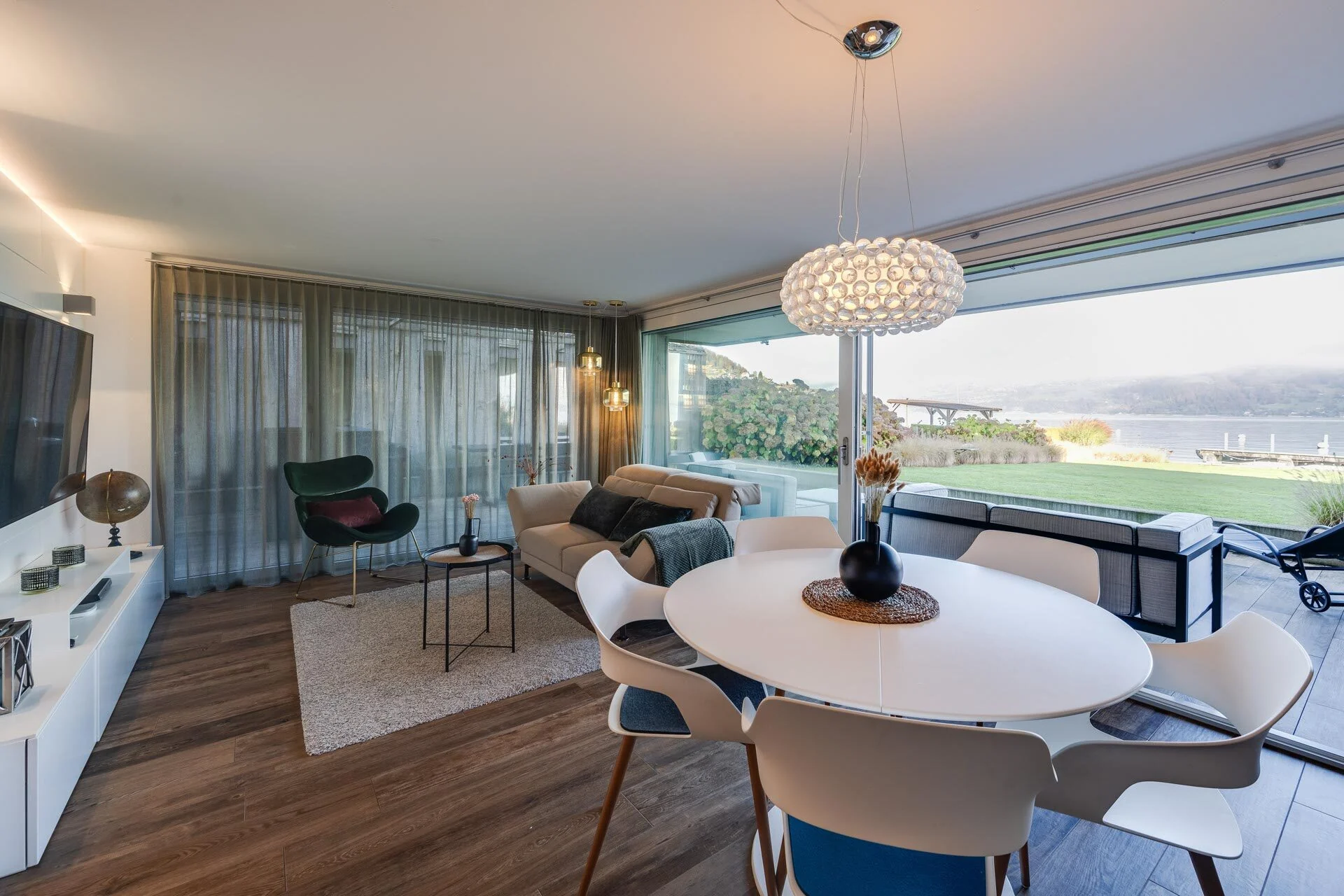 Nautica holiday apartment in Faulensee